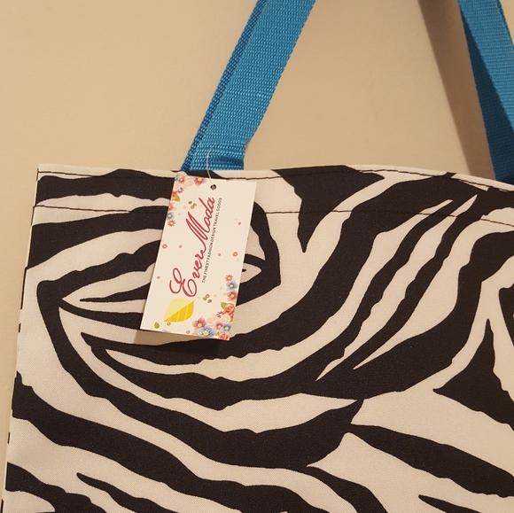New Zebra Print Canvas Bag - Picture 2 of 5